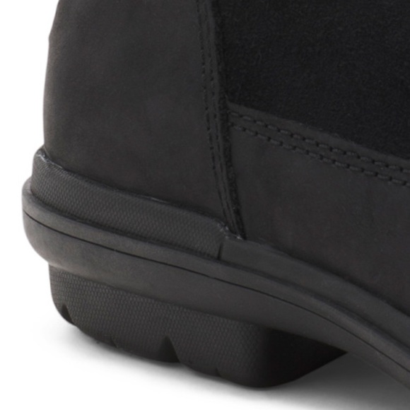 NWT UGG Leather Waterproof Boots with zipper and lace - Picture 14 of 16